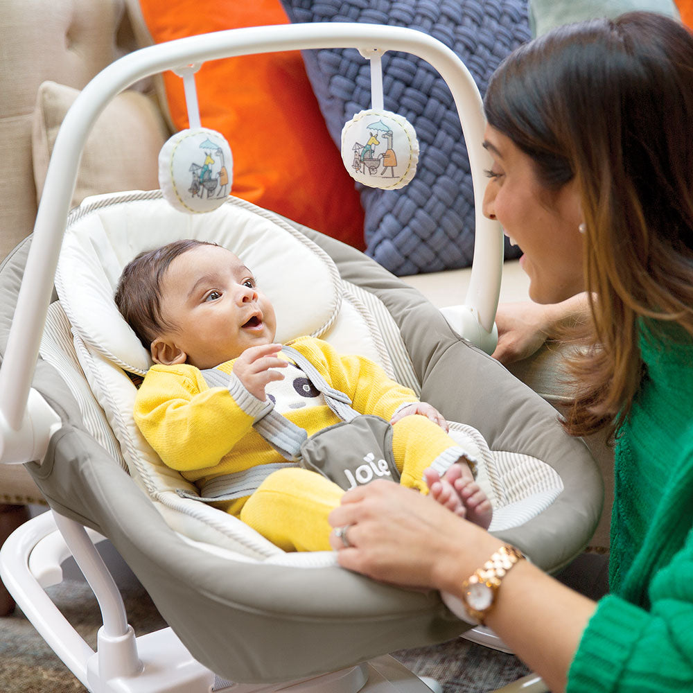 Baby swing deals safe for newborns