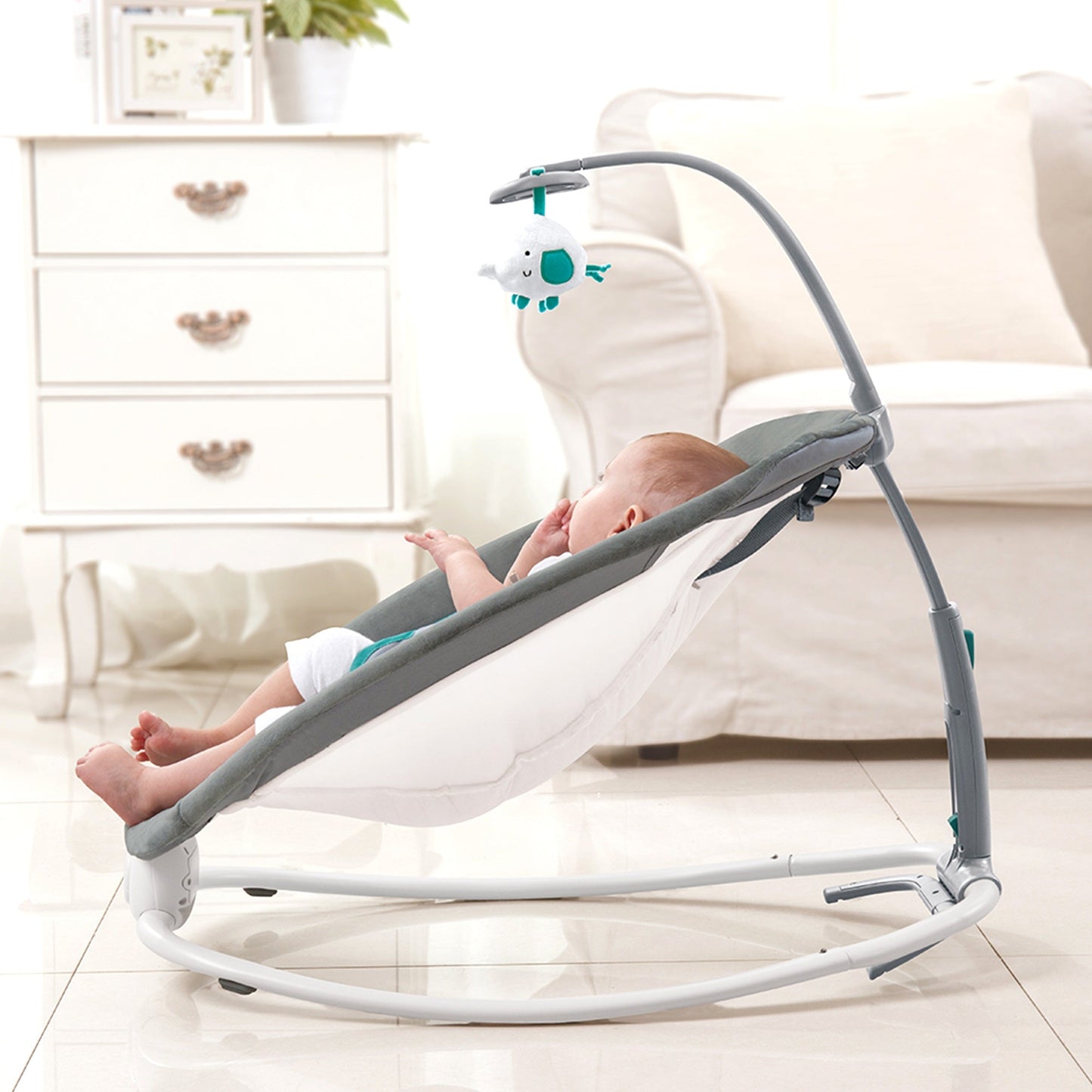 Mastela Fold Up Rocker - 3months to 12months-Open Box