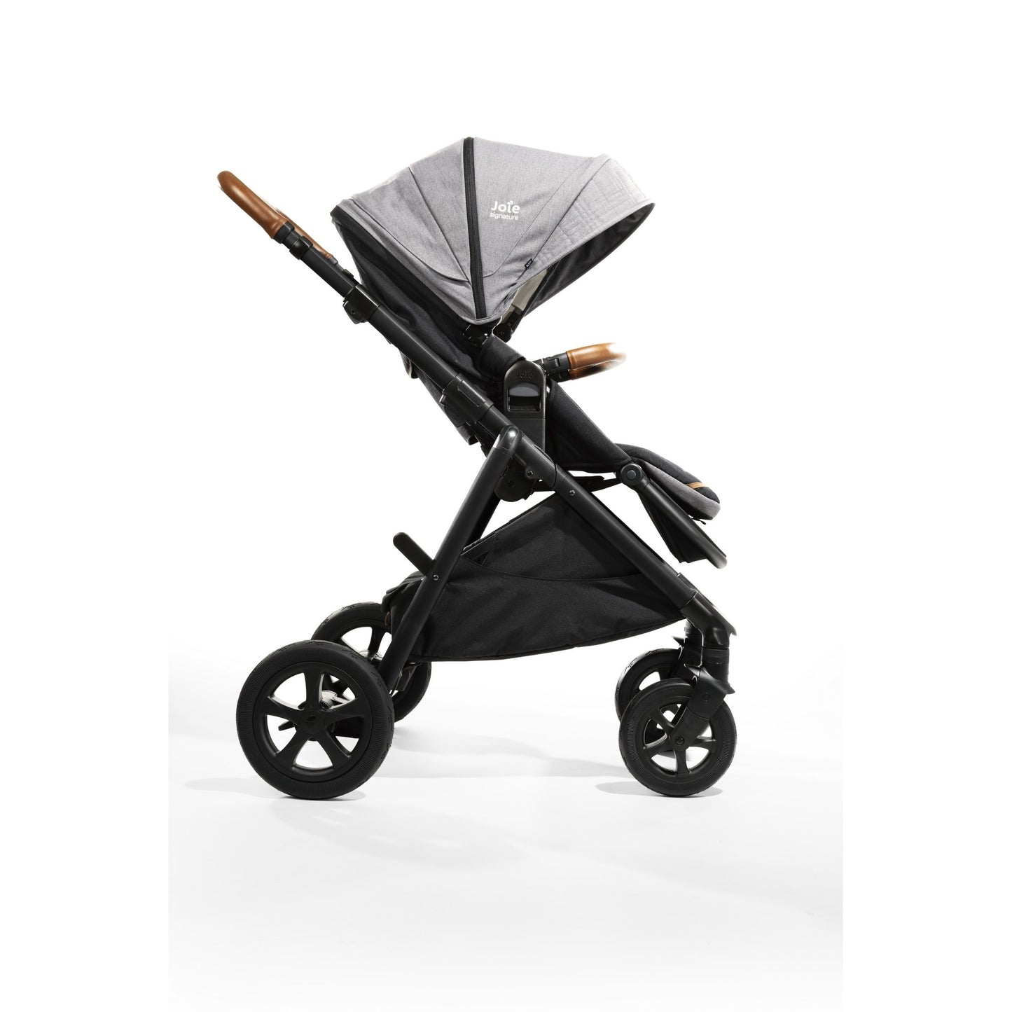 Joie Aeria Stroller - Birth+ to 48 months Open Box